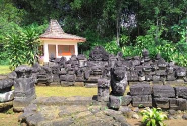 Alamat Paranormal Sakti MagetanĀ